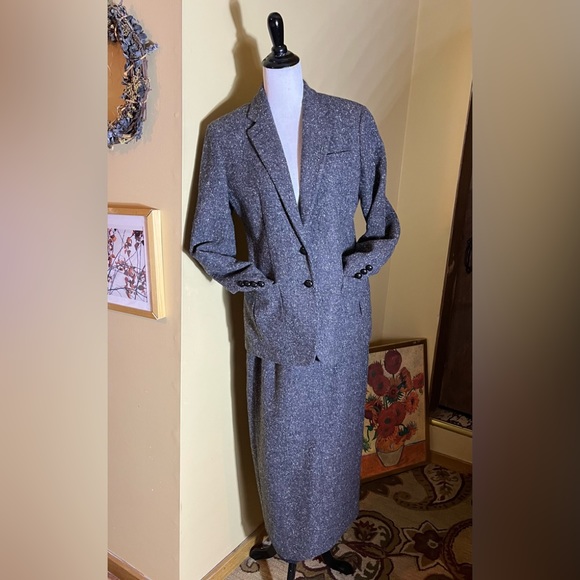 Vtg RALPH LAUREN Size 8 10 SkirtSuit Marled Gray Wool Preppy Classic Equestrian - Picture 2 of 16
